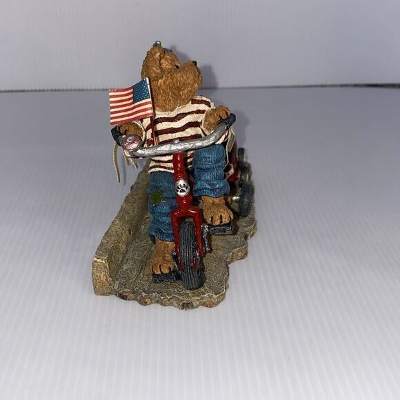 Boyds Bears & Friends Ross With Betsy Everybody Loves A Parade 2001 Style#227809 - Picture 5 of 9